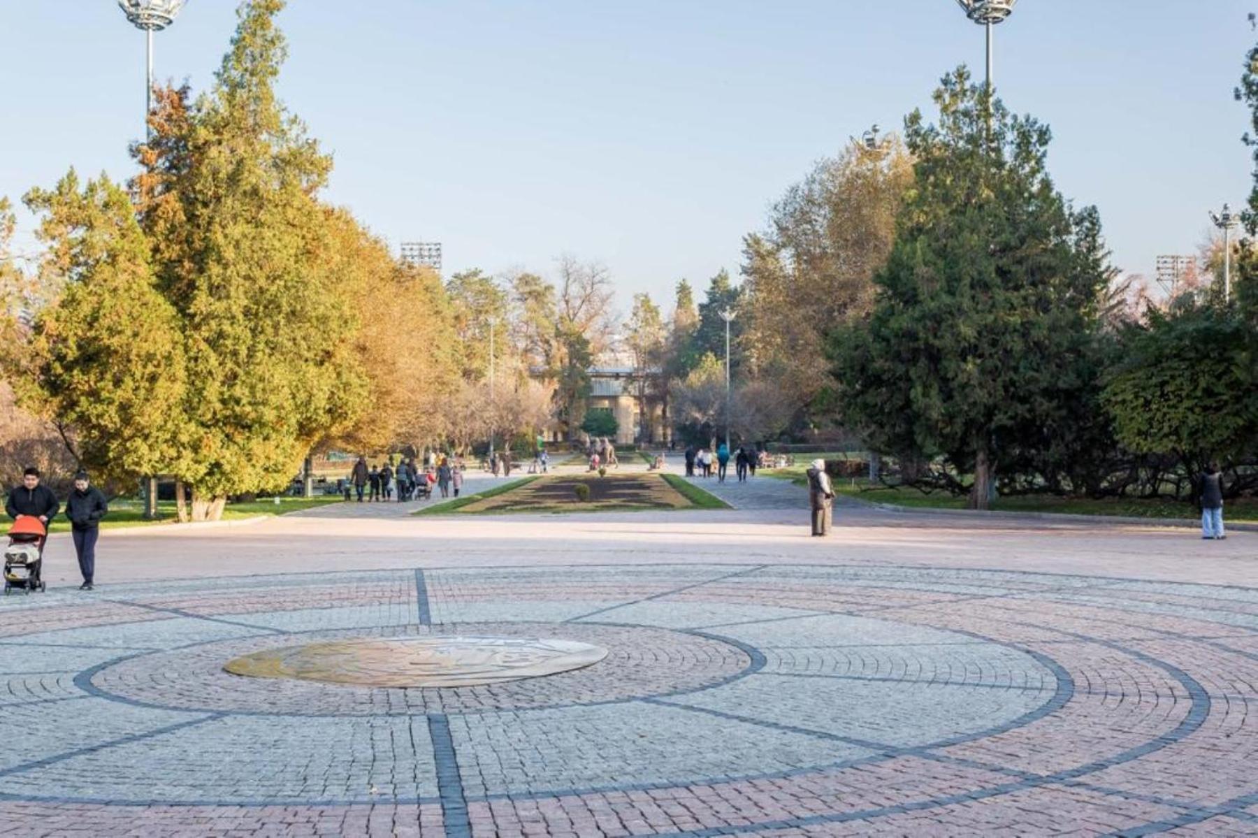 Свежая Студия В Центре Города Almaty Exterior foto